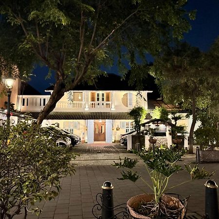 The Raden Patah Heritage Kota Lama Semarang Exteriör bild