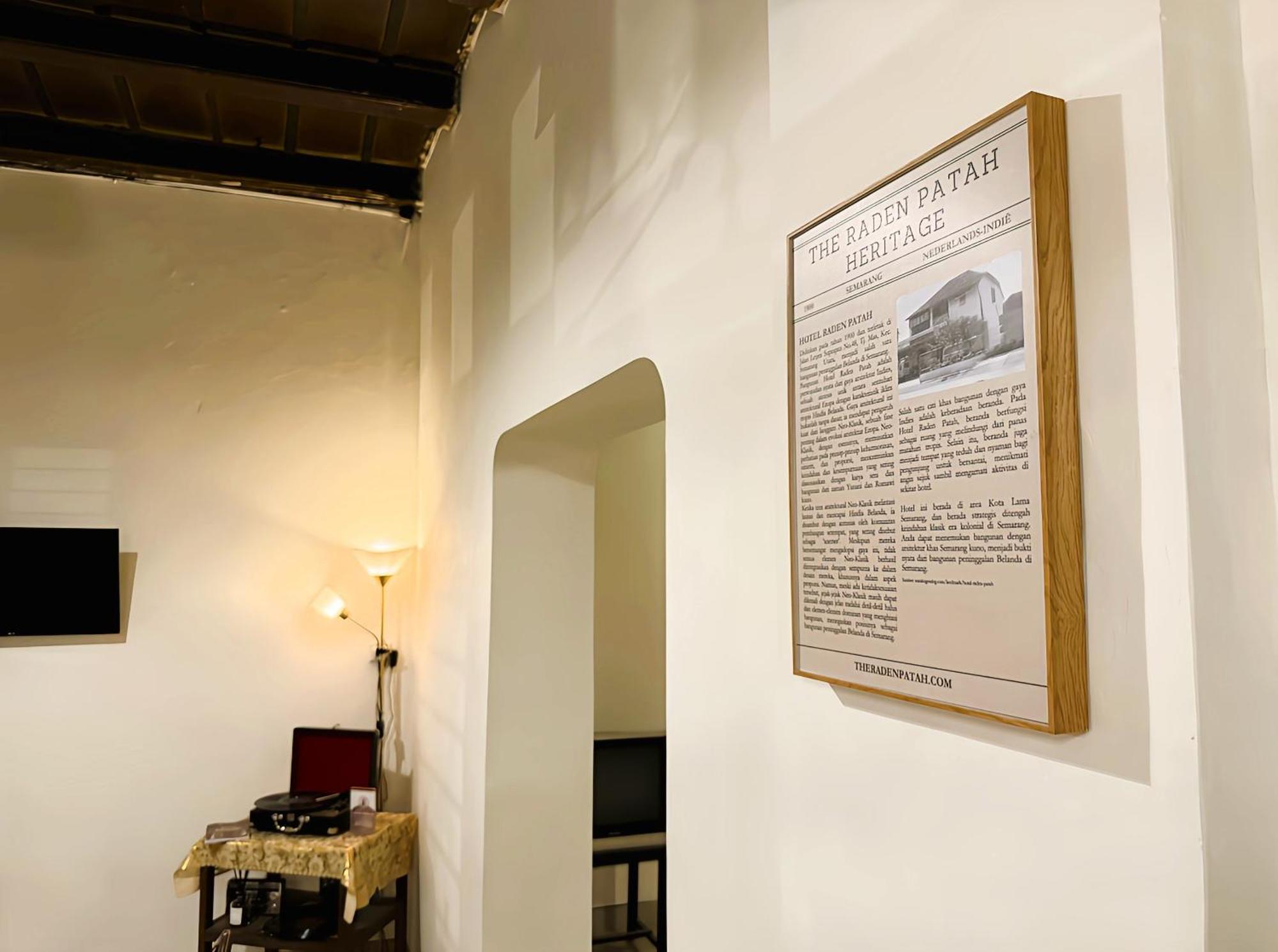 The Raden Patah Heritage Kota Lama Semarang Exteriör bild