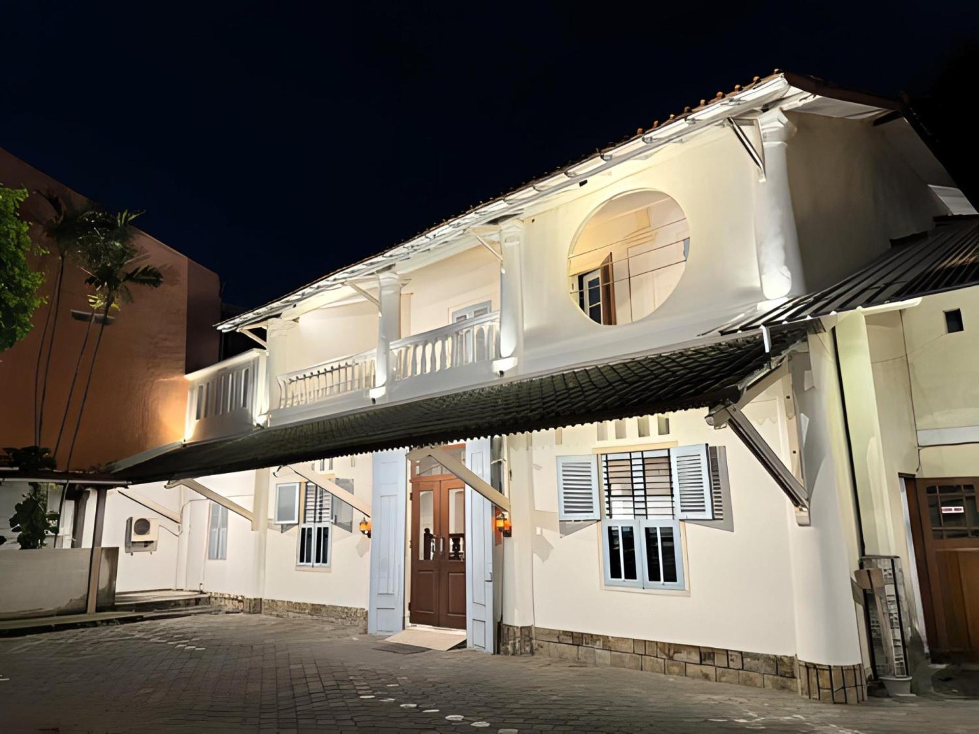 The Raden Patah Heritage Kota Lama Semarang Exteriör bild